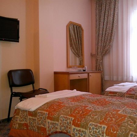 Yalta Hotel Istanbul Phòng bức ảnh