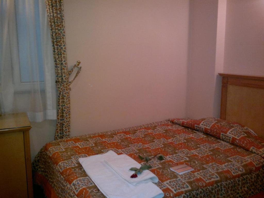 Yalta Hotel Istanbul Ngoại thất bức ảnh