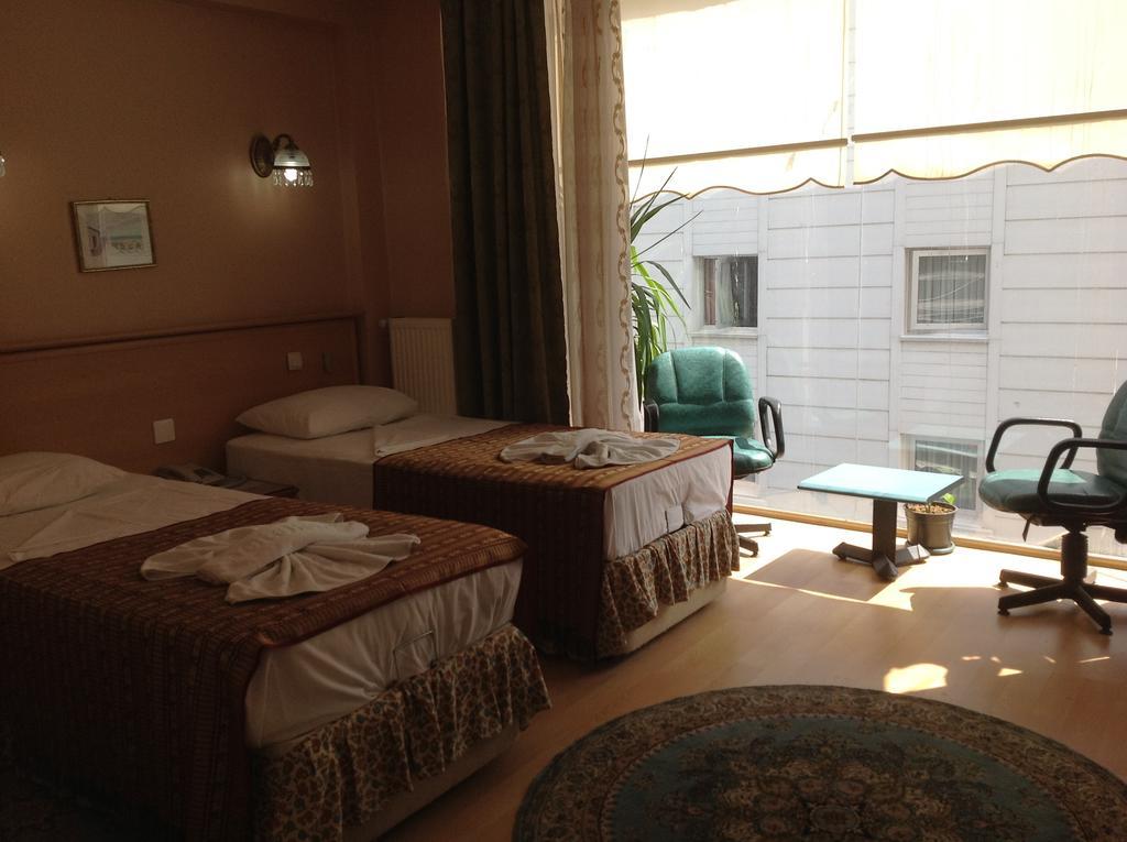 Yalta Hotel Istanbul Ngoại thất bức ảnh